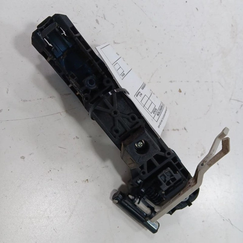 Left Rear Door Handle Exterior Toyota Prius C 12-19 Toyota Prius