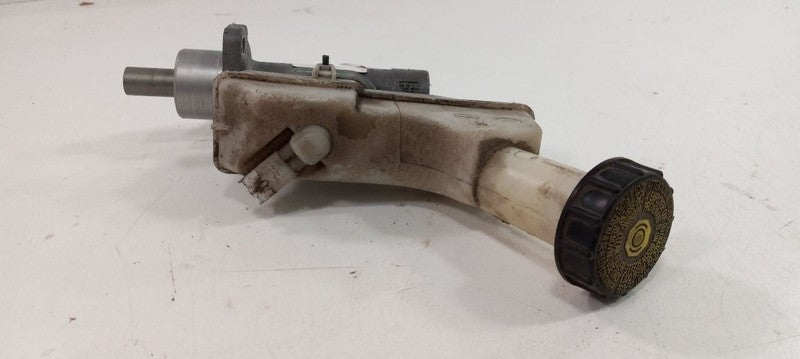 Brake Master Cylinder Hatchback Fits 10-12 VERSA  OEM