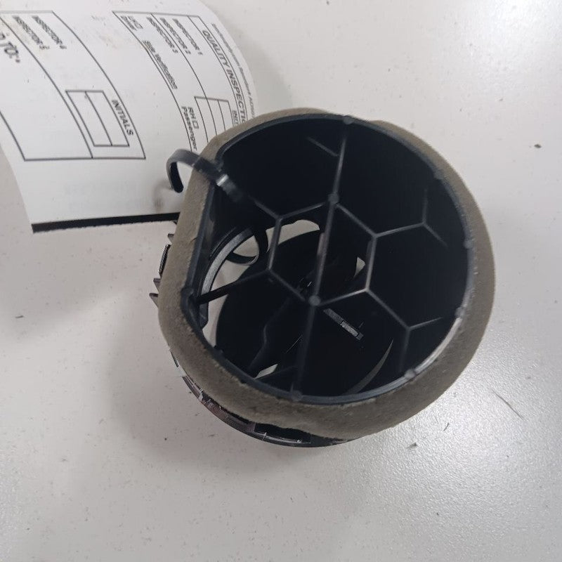 Ford Mustang Dash Air Vent Center Middle  2015 2016 2017 OEM