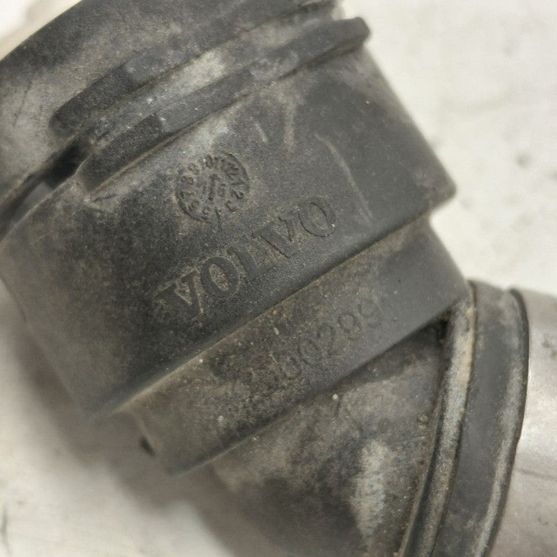 Volvo S60 Coolant Line Crossover Pipe  2.0 2018 2017 2016