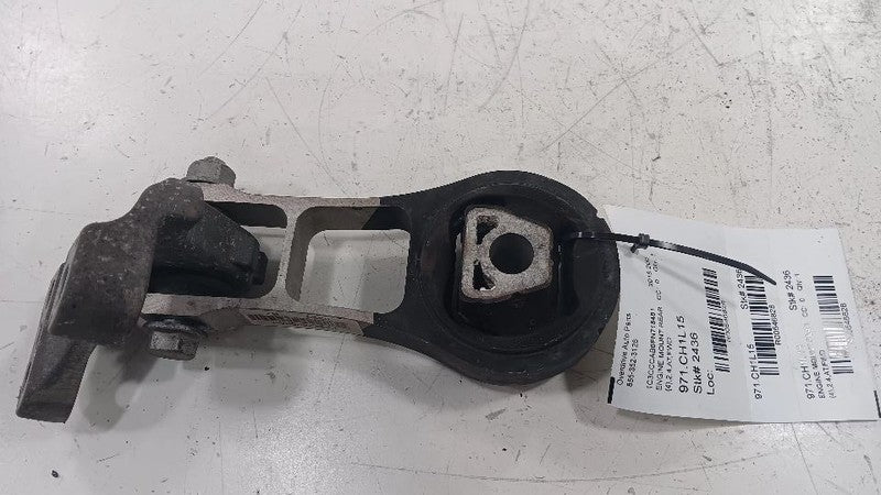 Chrysler 200 Engine Motor Mount Rear Back  2015 2016 2017 OEM