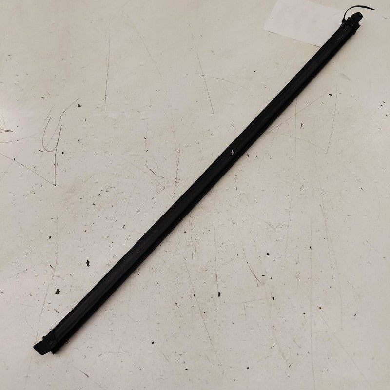 Ford Escape Right Front Weather Strip Interior  2022 2023 2024