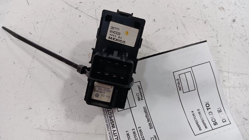 Chevy Traverse Power Window Switch Right Passenger Rear  2010 2011 2012 2013