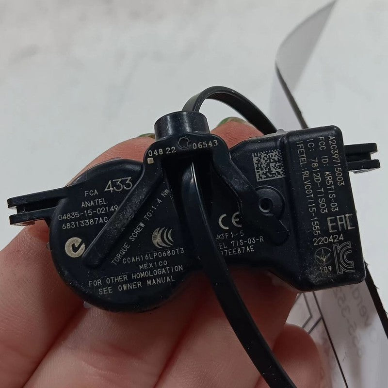 Jeep Compass TPMS Tire Pressure Monitor System Sensor  2018 2019 2020 2021 2022