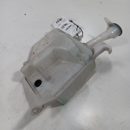 SENTRA    2023 Wash Reservoir