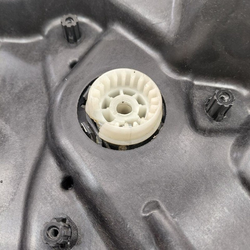 2018 Fiat 500 X Model Left Rear Window Regulator Track
