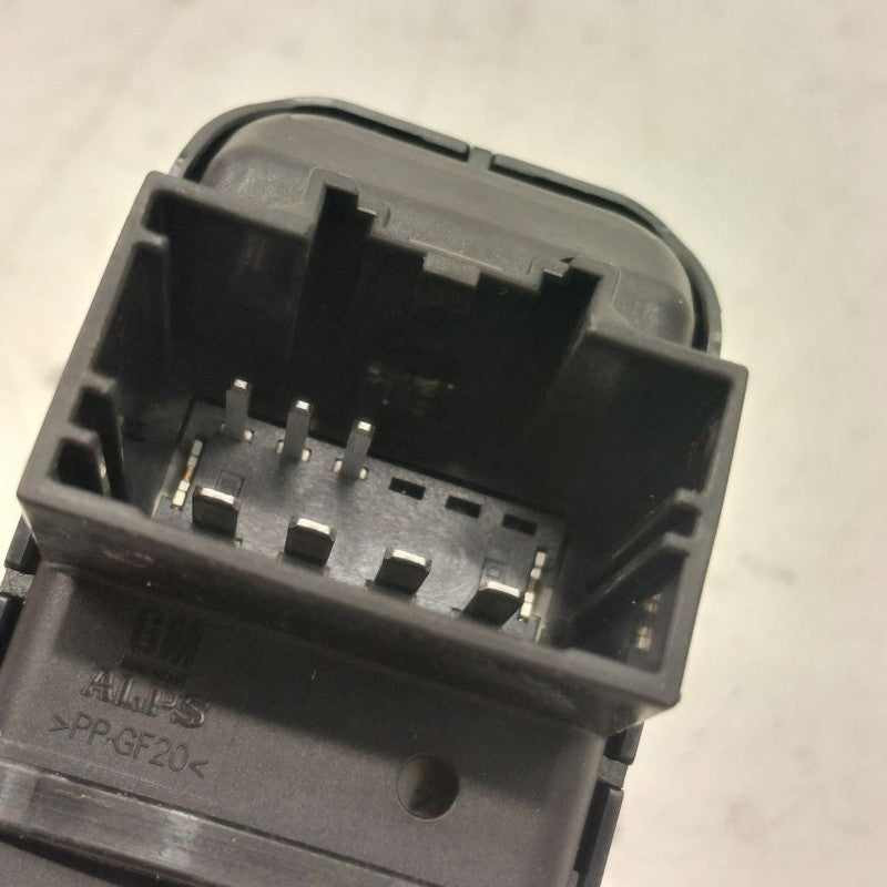 Chevy Volt Power Window Switch Right Passenger Rear  2016 2017 2018 20