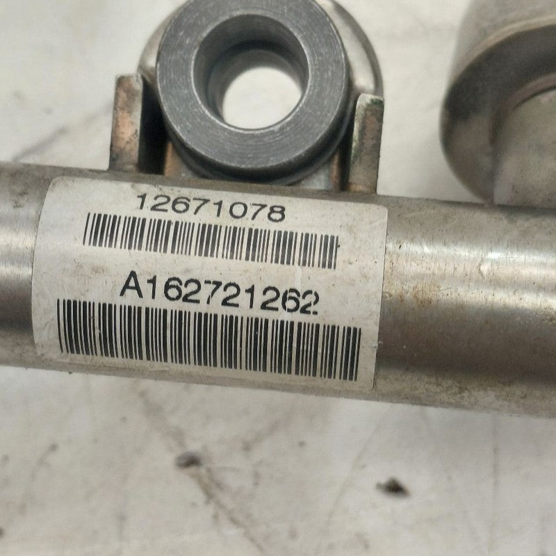 Cadillac CT6 Driver Front Fuel Rail Injection Injector Mount Bar  2018
