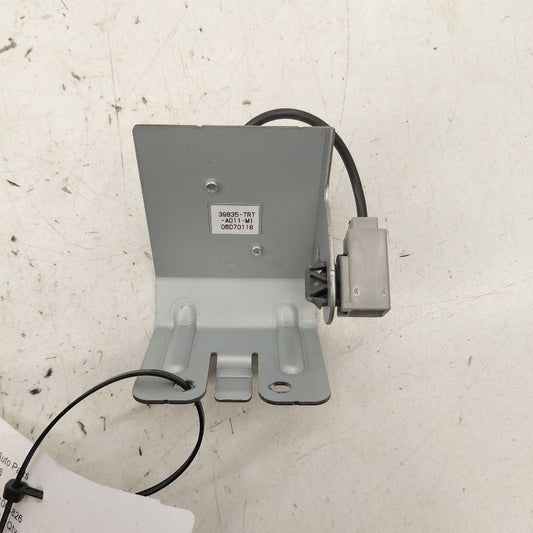 Honda Clarity GPS Navigation Antenna Module {39835TRTA011M1} 2018 2019