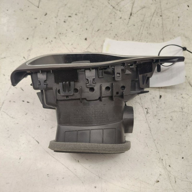 Jeep Cherokee Dash Air Vent Right Passenger  2019 2020 2021