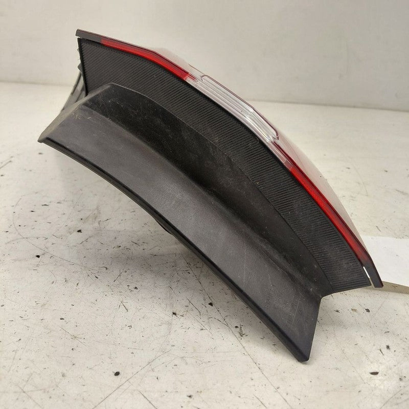 Passenger Right Tail Light Brake Lamp Quarter Panel Mounted 17-19 Hond