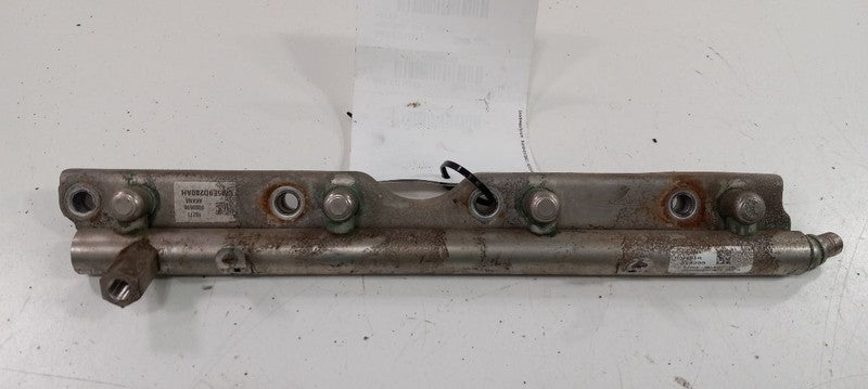 Ford Focus Fuel Rail Injection Injector Mount Bar 2018 2017 2016 2015 