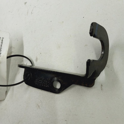 Chevy Volt Transmission Range Selctor Cable Lever Bracket {23207480} 2