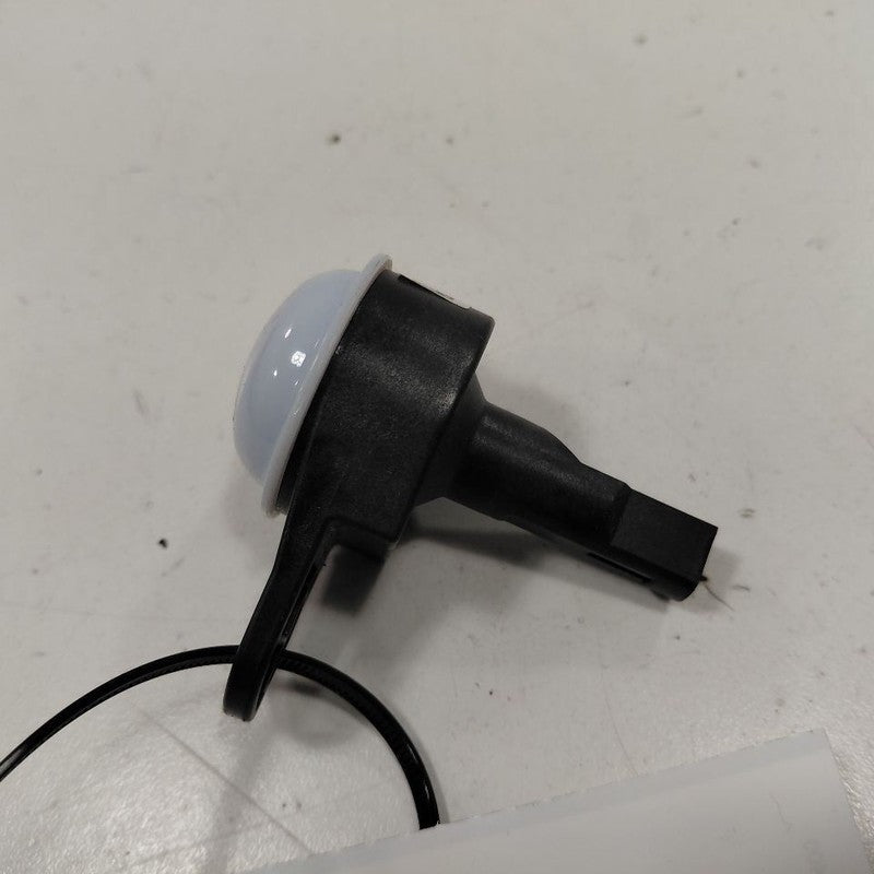 Grand Cherokee Courtesy Light Lamp {68395784AA} 2017 2018 2019 2020 OE