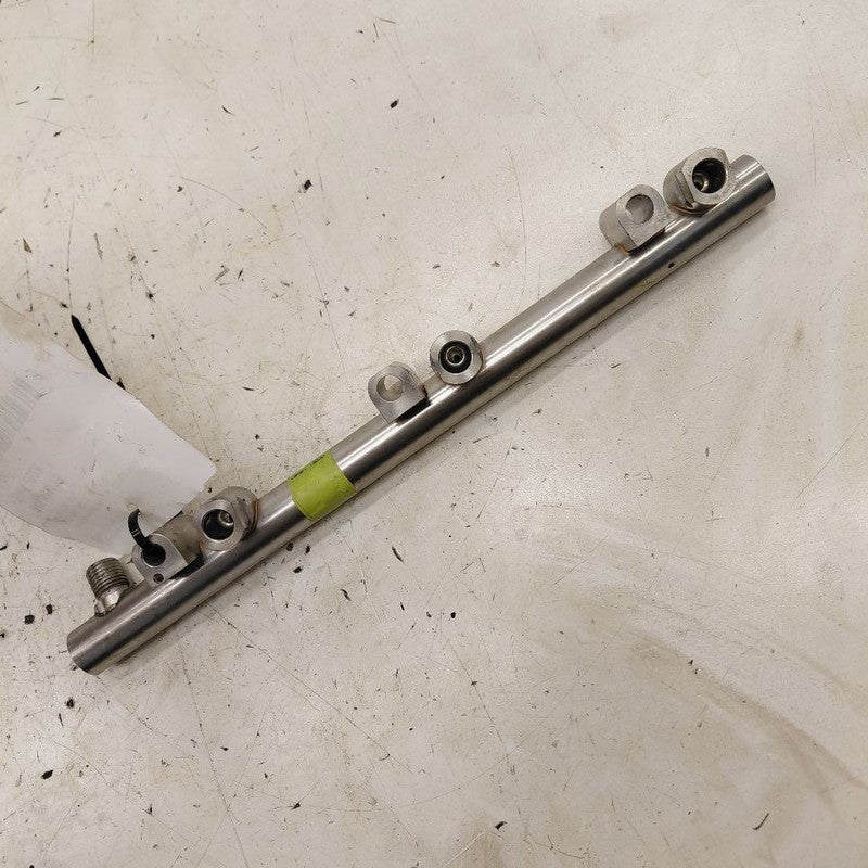 Kia Sorento Right Rear Fuel Rail Injection Injector Mount Bar  2018 20
