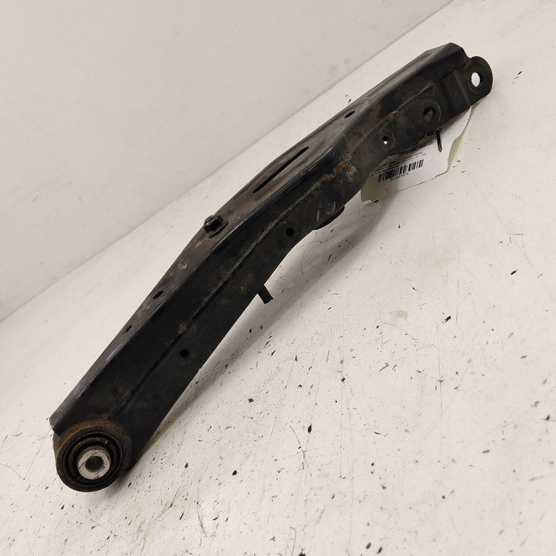 Passenger Right Lower Control Arm Rear Spring Seat 17-22 Kia Sportage