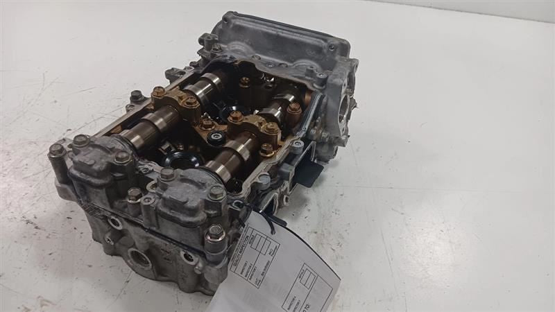 Driver Left Cylinder Head Fits 17-19 IMPREZA OEM