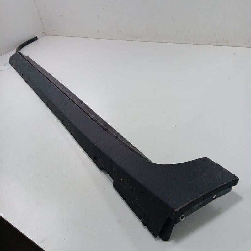 2025 GMC Acadia Front Rocker Panel Trim Cover Molding Skirt Right Passenger Side