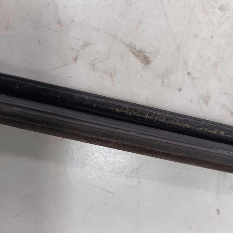FIAT 500 Door Glass Window Weather Strip Trim Front Right Passenger  2