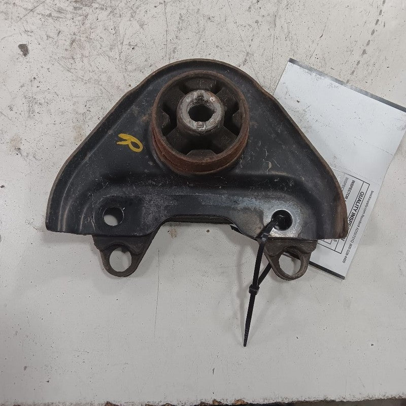 Ford Ecosport Right Rear Carrier Mount 2022 2021 2020 2019 2018 OEM