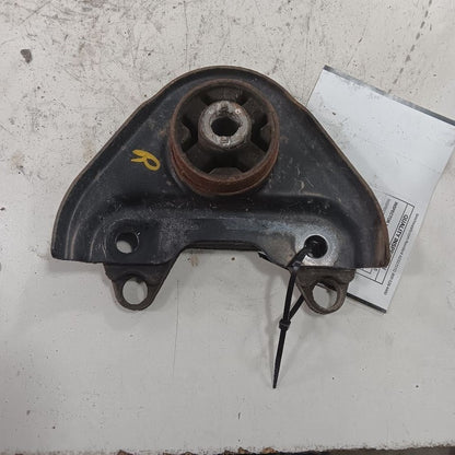 Ford Ecosport Right Rear Carrier Mount 2022 2021 2020 2019 2018 OEM