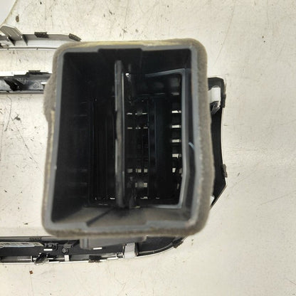 Kia Sorento Dash Air Vent Center Middle  2018 2017 2016