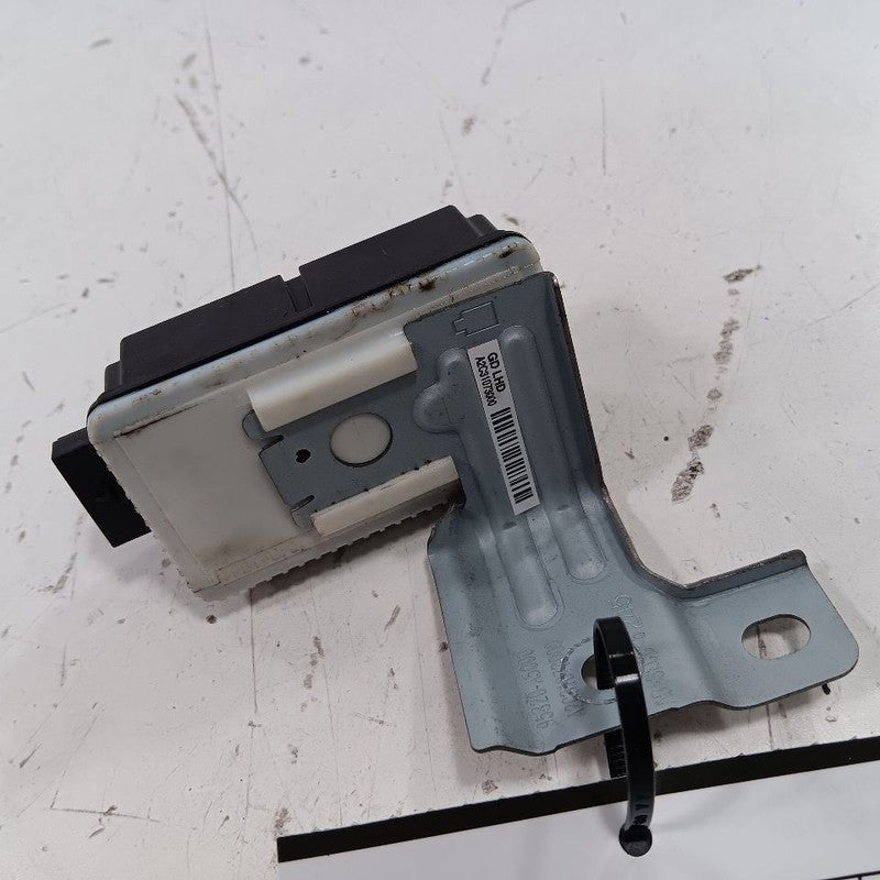 Suspension TPMS Control Module Fits 16-17 Hyundai Elantra OEM