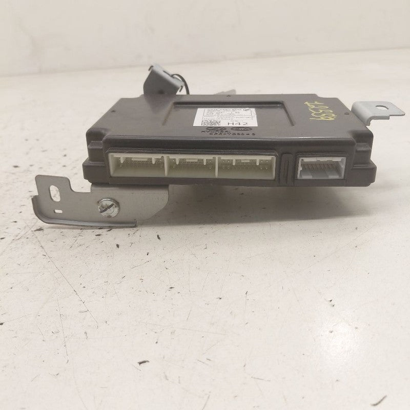 Body Control Module BCM US Market Fits 18-21 Hyundai Kona