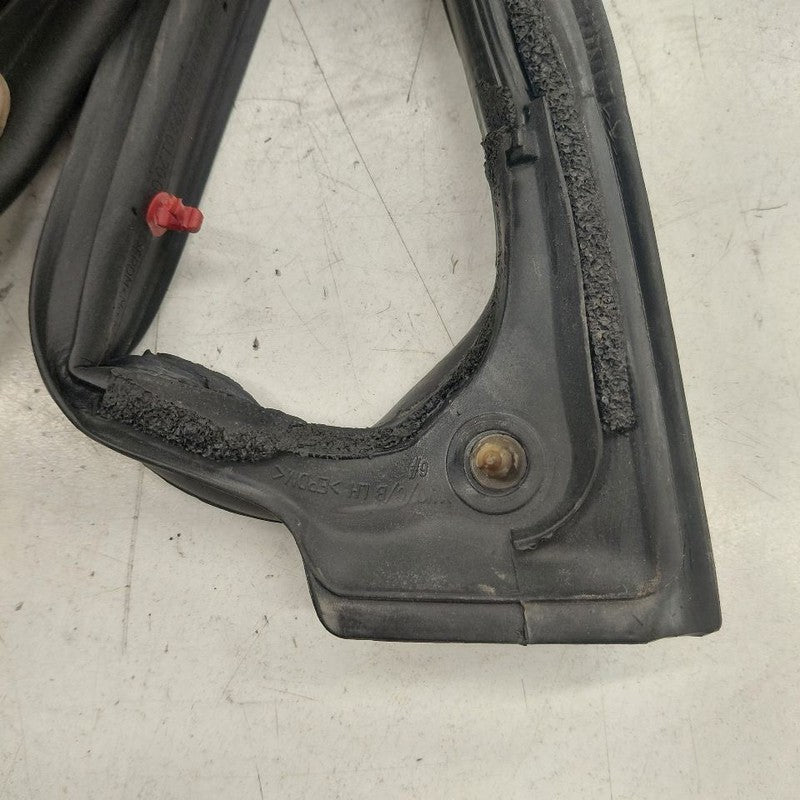 Chevy Trax On Door Seal Rubber Left Driver Front  2022 2021