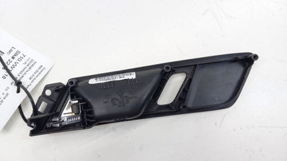 Volkswagen Jetta Door Handle Right Passenger Front Interior Inside 2015 2016 201