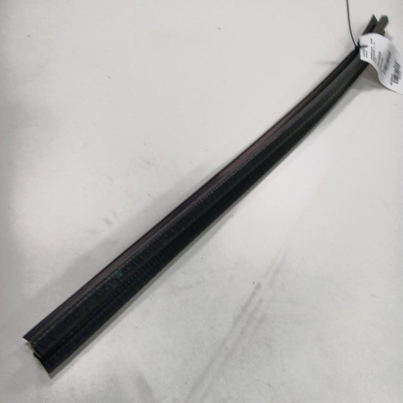 2025 GMC Acadia Right Front Weather Strip Interior 