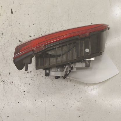 Passenger Right Tail Light Brake Lamp Hatchback Base Fits 15-17 Volksw