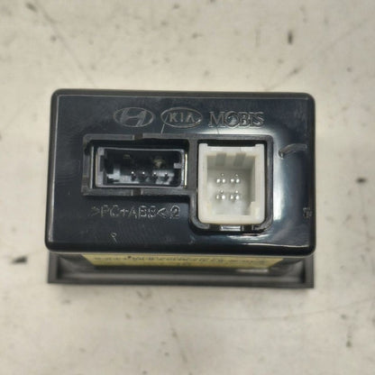 Kia Sportage USB Plug In Hub Port  2020 2021 2022