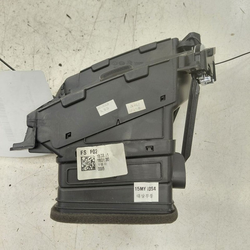 Hyundai Veloster Dash Air Vent Center Middle  2017 2016 2015 2014