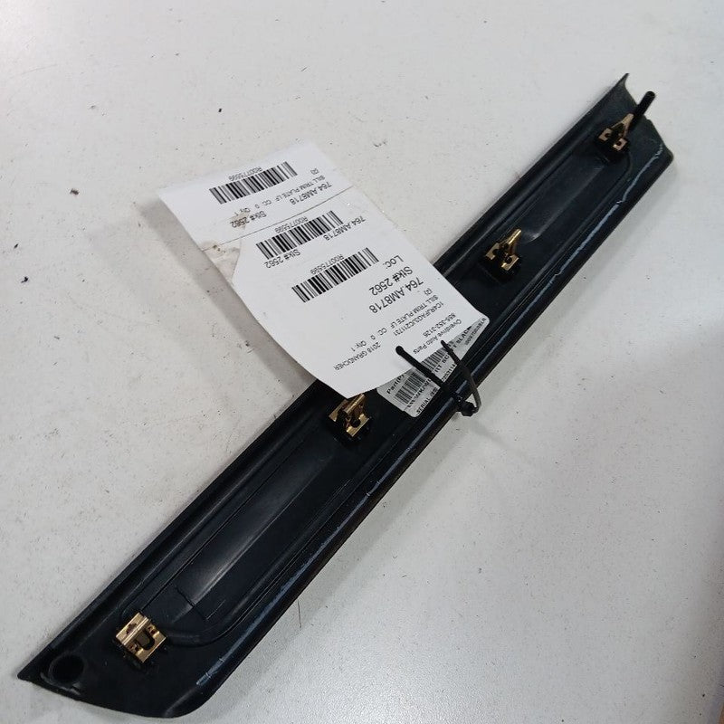 Grand Cherokee Sill Trim Plate Door Jam Threshold Left Driver Front  2
