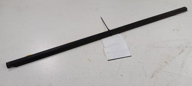 Hyundai Elantra Door Glass Window Weather Strip Trim Front Right Passe