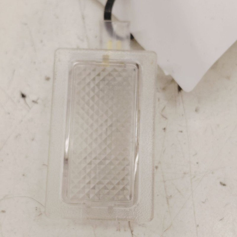 Chrysler 300 Dome Light Roof Lamp  2017 2018 2019
