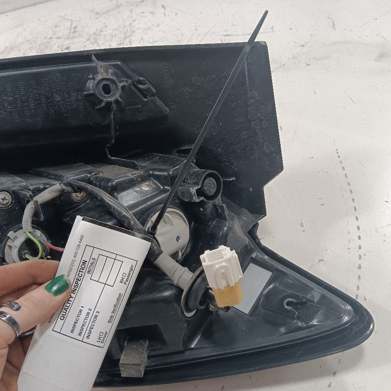 Driver Left Tail Light Brake Lamp Quarter Panel Mounted Fits 20 Outlander Sport