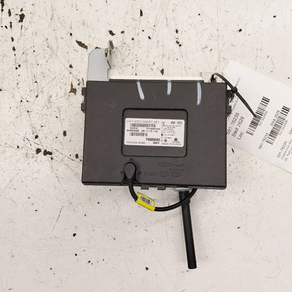 Theft Locking Keyless Entry Smart Key Control Module 16-18 Kia Sorento