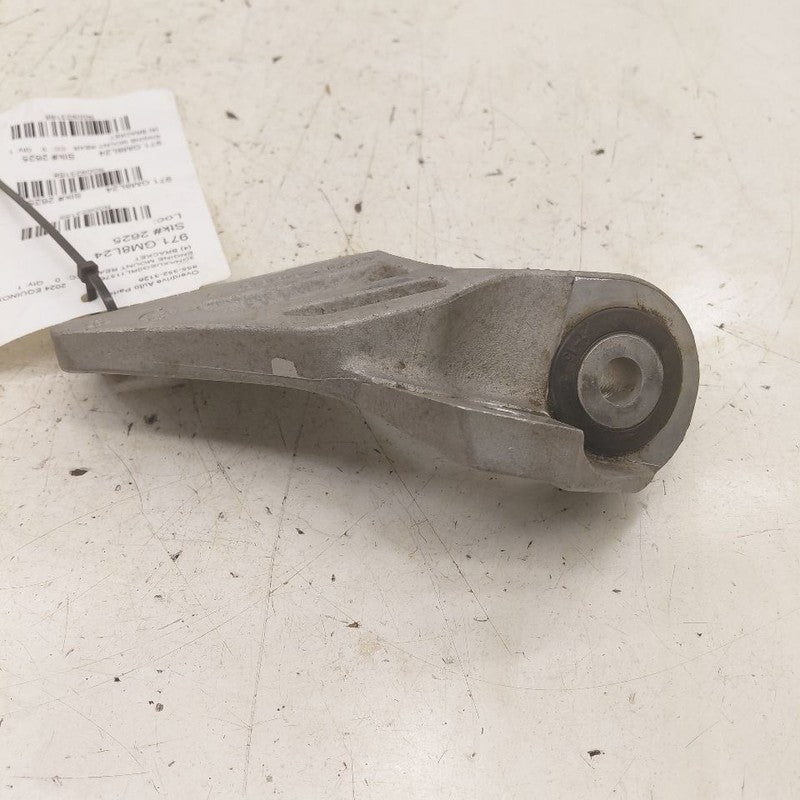Chevy Equinox Engine Motor Mount Bracket Rear Back  2024 2023 2022
