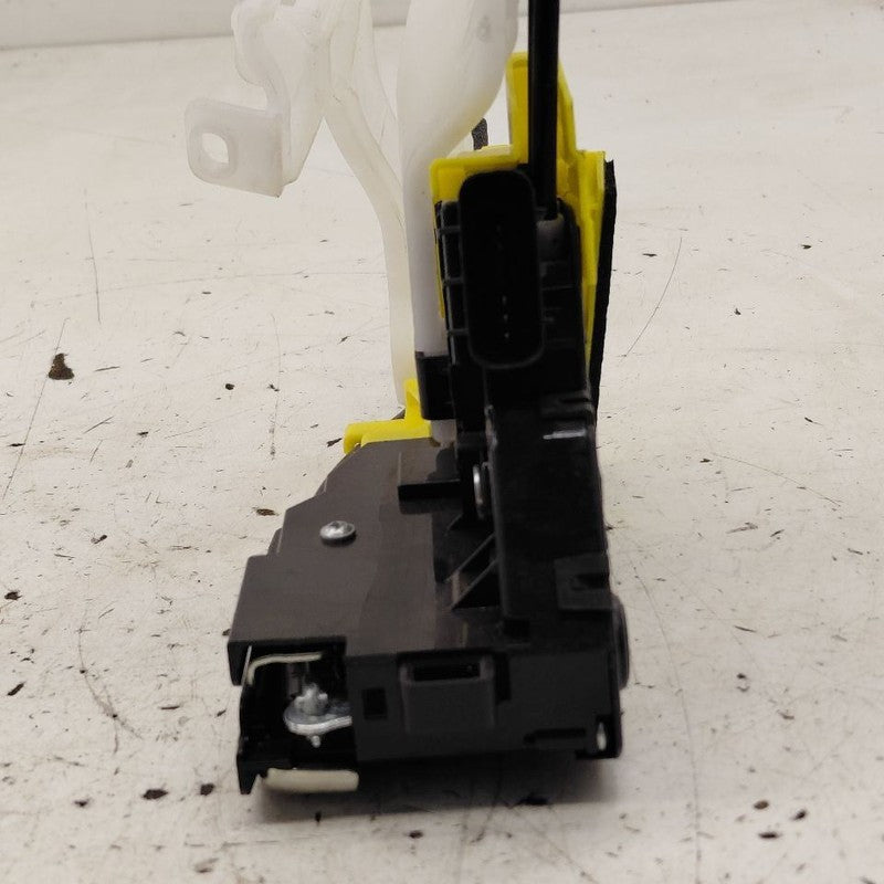 Kia Sportage Door Latch Lock Right Passenger Rear  2020 2021 2022