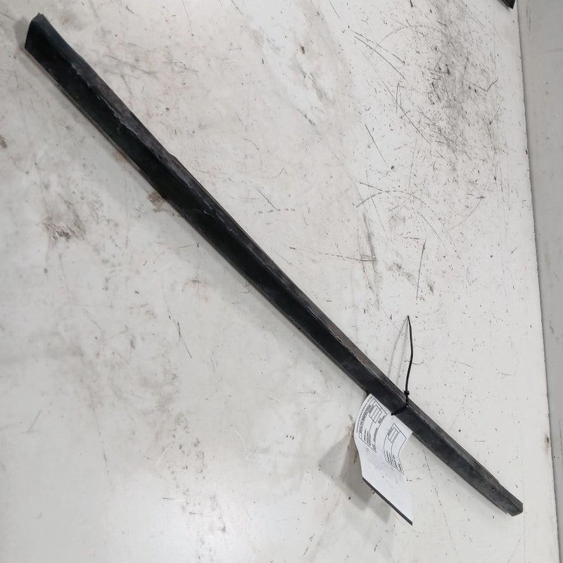 FIAT 500 Door Glass Window Weather Strip Trim Rear Right Passenger Sid