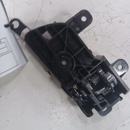 INFINITI QX50 Door Handle Right Passenger Front Interior Inside  2017 2016 2015 