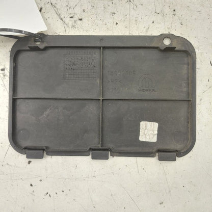 2018 Fiat 500 X Model Front Wheel Fender Arch Liner {18072109}