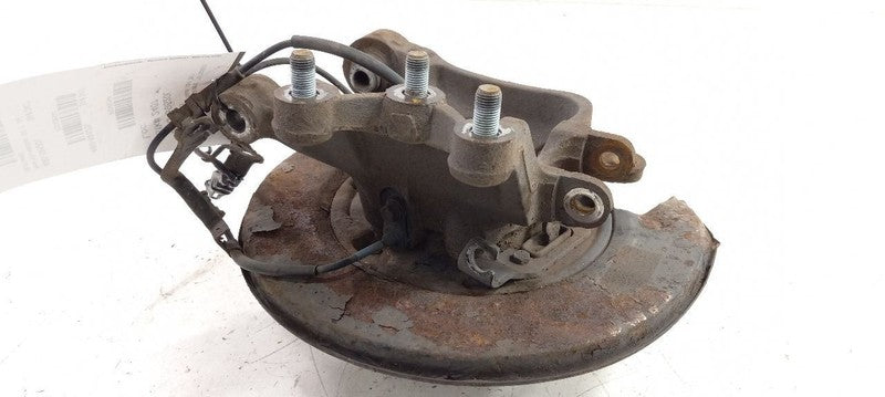 Left Rear Knuckle/Stub AWD Fits 16-20 SORENTO  OEM