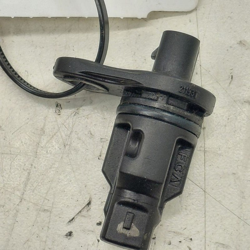 Alfa Romeo Stelvio Crankshaft Position Sensor  2.0 2018 2019 2020 2021