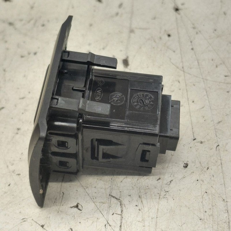 Hyundai Kona Hazard Switch 4 Way Flasher Button  2021 2020 2019