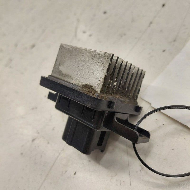 Mitsubishi Outlander   Blower Resistor Fan Motor Speed Resistor  2018 