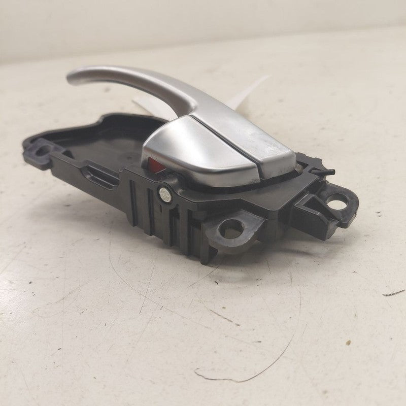 Kia Sorento Door Handle Left Driver Rear Interior Inside  2018 2017 20