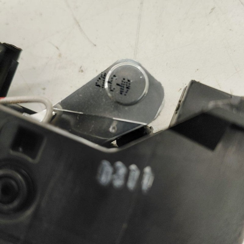 Buick Encore GX Door Handle Left Driver Front Interior Inside  2020 20
